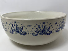 Load image into Gallery viewer, Aloe Serving Bowl by Tori Stowe (20cm)
